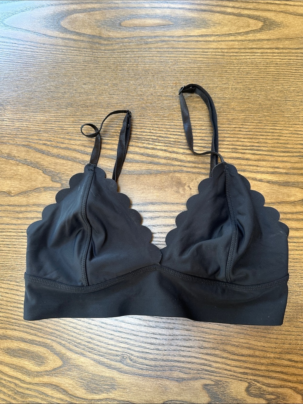 Charlotte Russe Black Scalloped Bralette